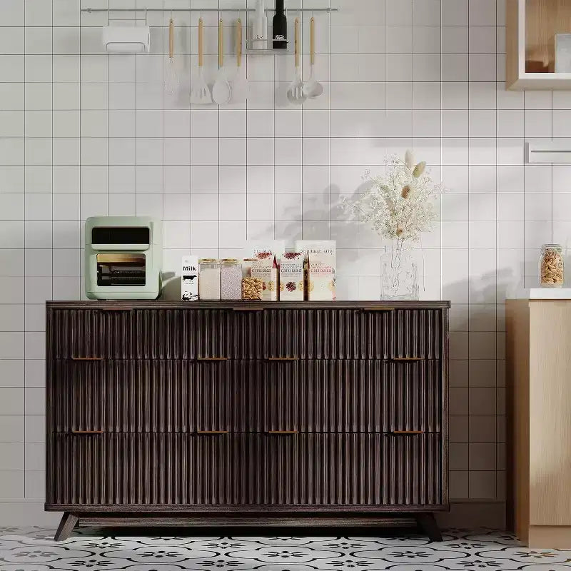 Commode de chambre à 7 tiroirs cannelés, commode moderne de 137 cm de large, meuble de rangement en bois pour chambre, salon, couloir
