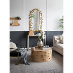 Miroir mural arqué pleine longueur de 51,5 x 29 pouces avec accents de feuilles dorées