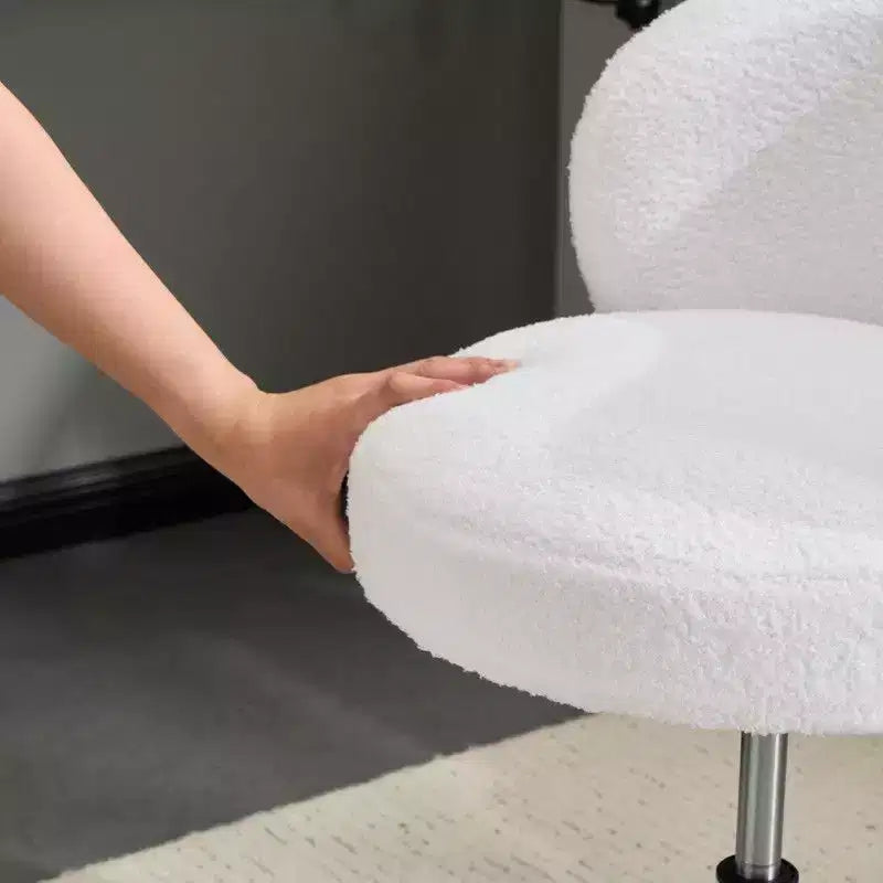 Karl Home Mignon Ours en Peluche Moderne Chaise Pivotante Sans Accoudoirs Hauteur Réglable Chaise de Bureau Sans Roues et avec Soutien Dorsal en Blanc