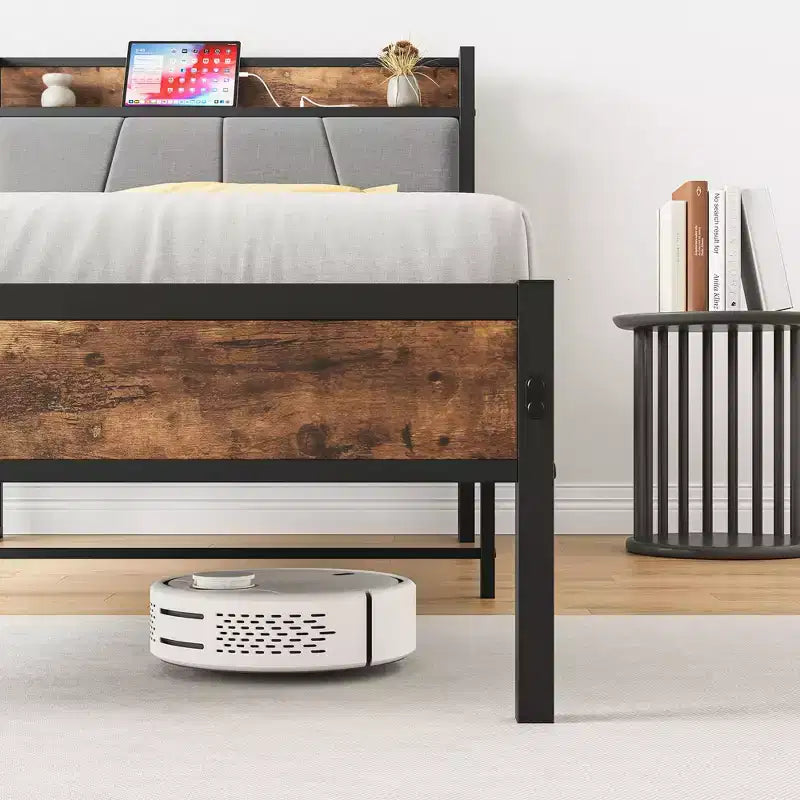 Cadre de lit double MAYEERTY avec tête de lit de rangement et station de recharge, pas besoin de sommier tapissier pour chambre à coucher