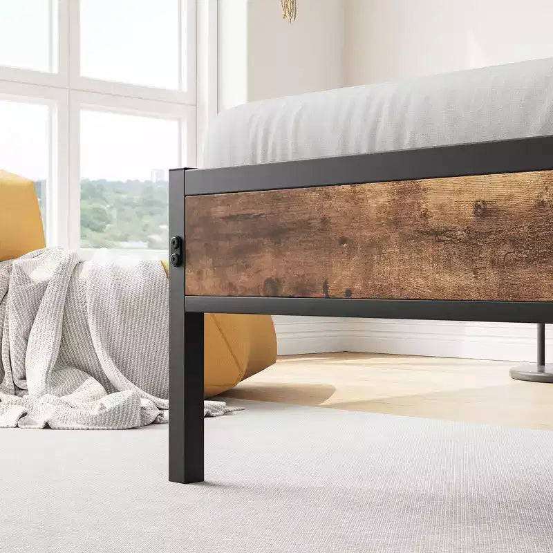 Cadre de lit double MAYEERTY avec tête de lit de rangement et station de recharge, pas besoin de sommier tapissier pour chambre à coucher