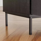 Meuble tourne-disque écologique VIYET 35 avec couvercle à charnière, console média en MDF noir et métal avec multiprise 2 prises et rangement anti-poussière
