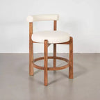 Chaise de bar hauteur comptoir en bois d'acacia et bouclette Storied Home