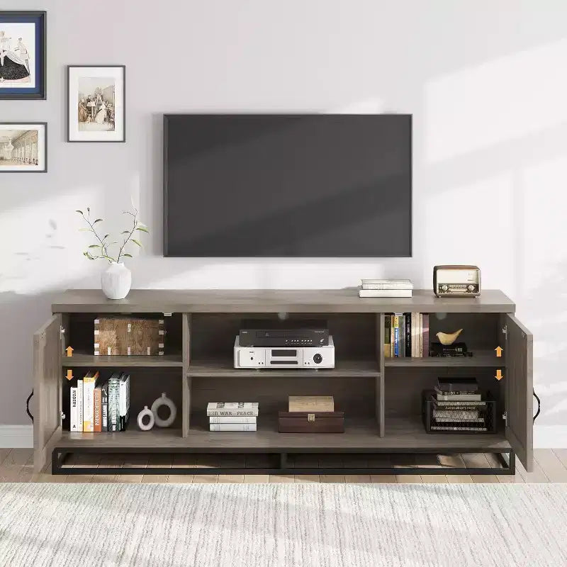 Meuble TV de ferme Acekool pour salon, étagères réglables à 2 niveaux, base en métal, console multimédia pour TV 75 pouces, gris