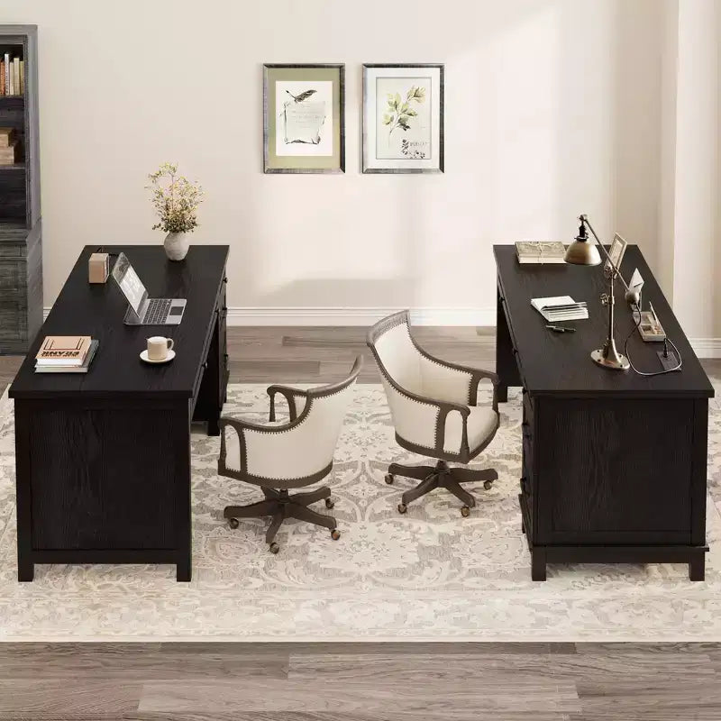 Bureau de direction avec tiroirs, bureau d'ordinateur de style rustique avec station de charge, bureau d'ordinateur en bois de 136 cm avec rangement pour dossiers