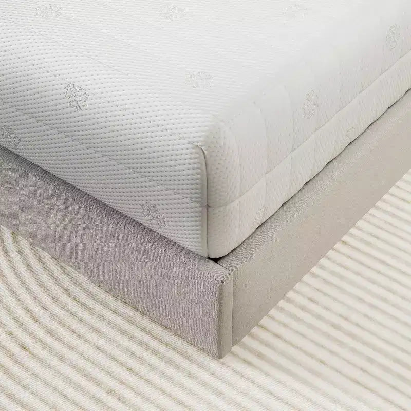Matelas Novilla 12 pouces en mousse à mémoire de forme au gel pour des nuits fraîches et un soulagement de la pression, isolation des mouvements