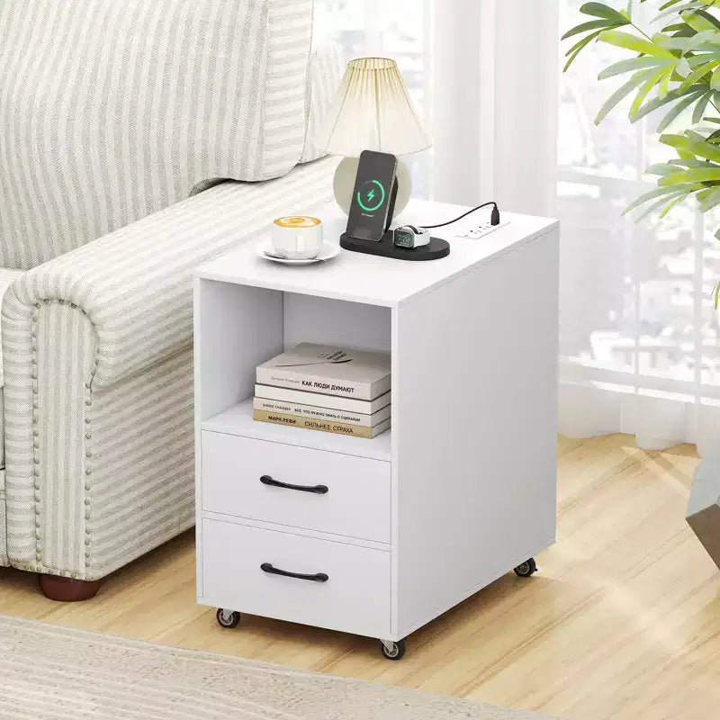 Table d'appoint Costway 2 pièces avec station de recharge intégrée ports USB prises 2 tiroirs 3 étagères Blanc