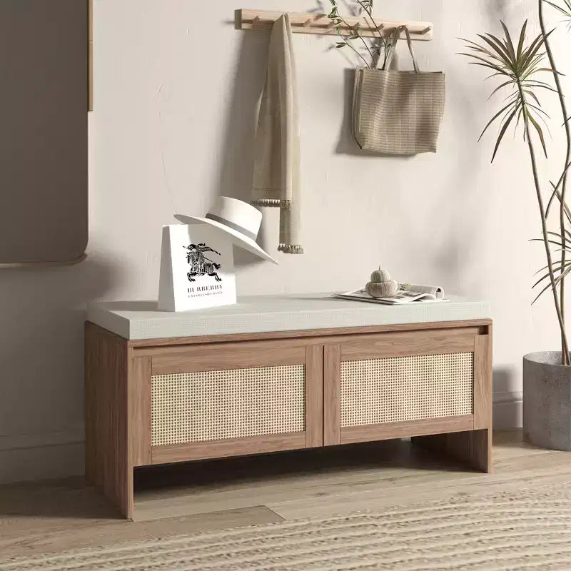 Banc de rangement en rotin PP avec coussin : Armoire à chaussures à 2 portes, siège d'entrée moderne du milieu du siècle pour couloir, chambre, vestiaire - Finition naturelle