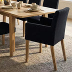 Ensemble de salle à manger 9 pièces avec rallonge, comprenant 6 chaises sans accoudoirs et 2 fauteuils en lin neutre, pieds en bois massif, style moderne-Panipeachy