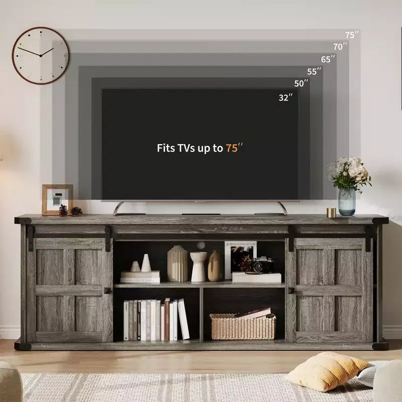 Meuble TV de ferme de 70 pouces pour téléviseurs de 80/75/70 pouces, avec armoires de rangement et porte coulissante style grange, meuble TV rustique pour salon, console multimédia