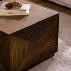Table basse carrée aux couleurs modernes pour salon, aucun assemblage requis
