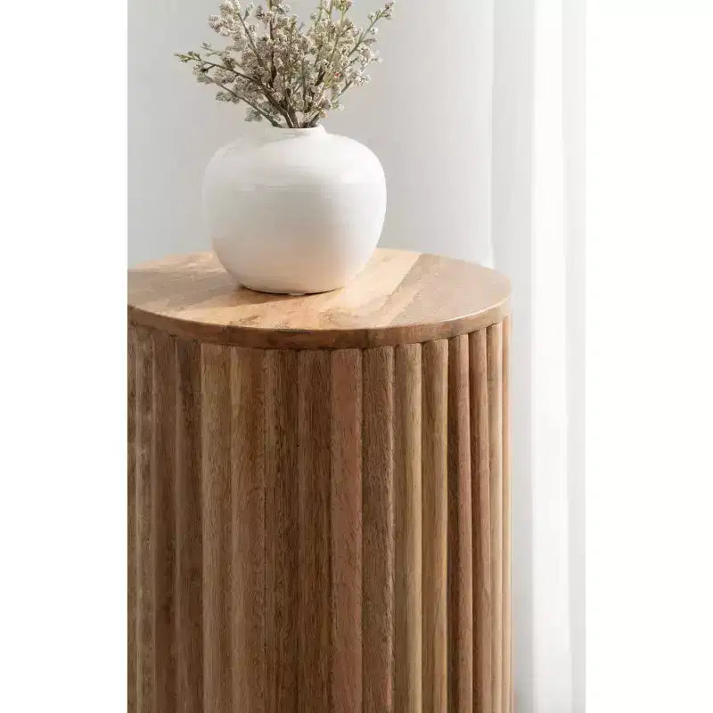 Table d'appoint en bois Kate and Laurel Reid, 10x10x22, Naturel