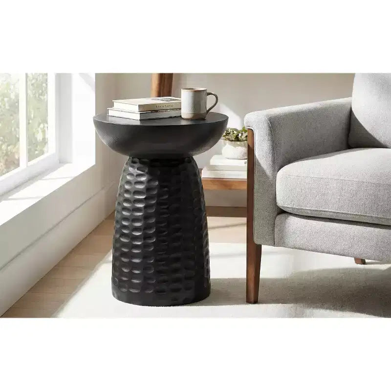 Table d'appoint haute contemporaine Willis en manguier massif de 16 po de largeur, assemblée