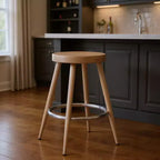 Chaise de bar pivotante HomeRoots 29 en similicuir gris et argent et fer, hauteur bar