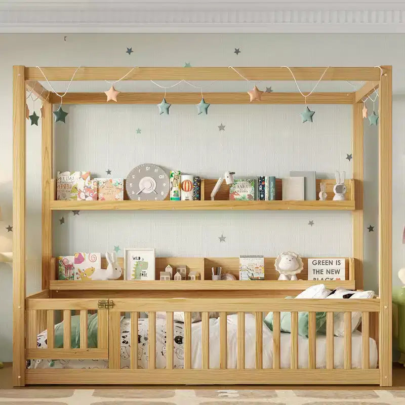Lit à baldaquin double/grand format avec étagères et barrières de sécurité, lit au sol en bois avec porte pour enfants