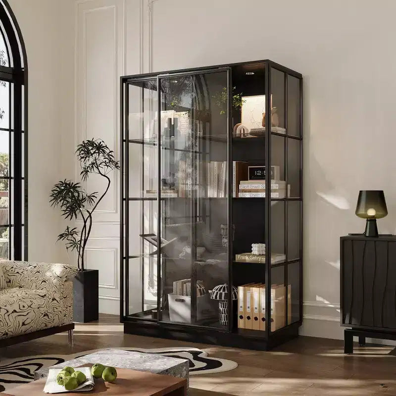 Vitrine en verre Famapy Oversize : 190 cm de haut, projecteurs intégrés + portes coulissantes en verre. Organiseur spacieux pour les objets de collection, les maquettes, les figurines.