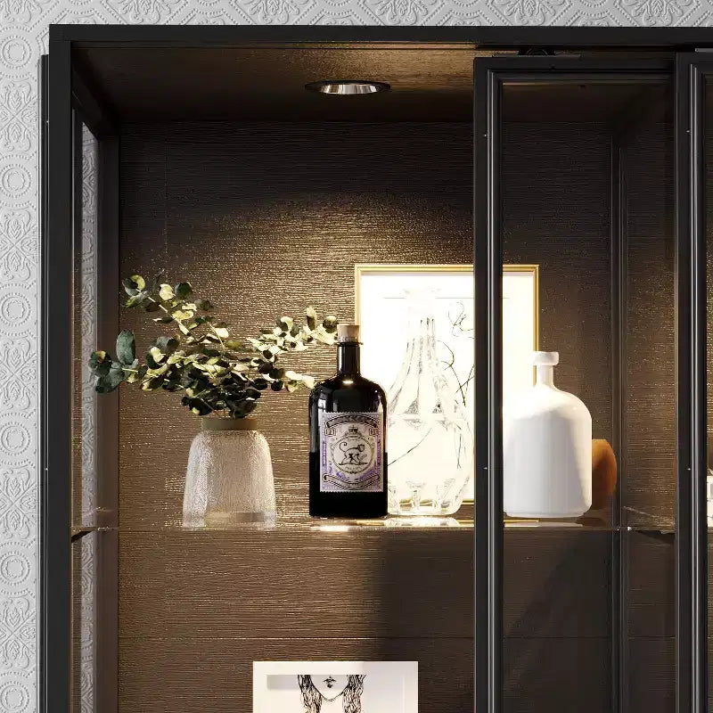 Vitrine en verre Famapy Oversize : 190 cm de haut, projecteurs intégrés + portes coulissantes en verre. Organiseur spacieux pour les objets de collection, les maquettes, les figurines.