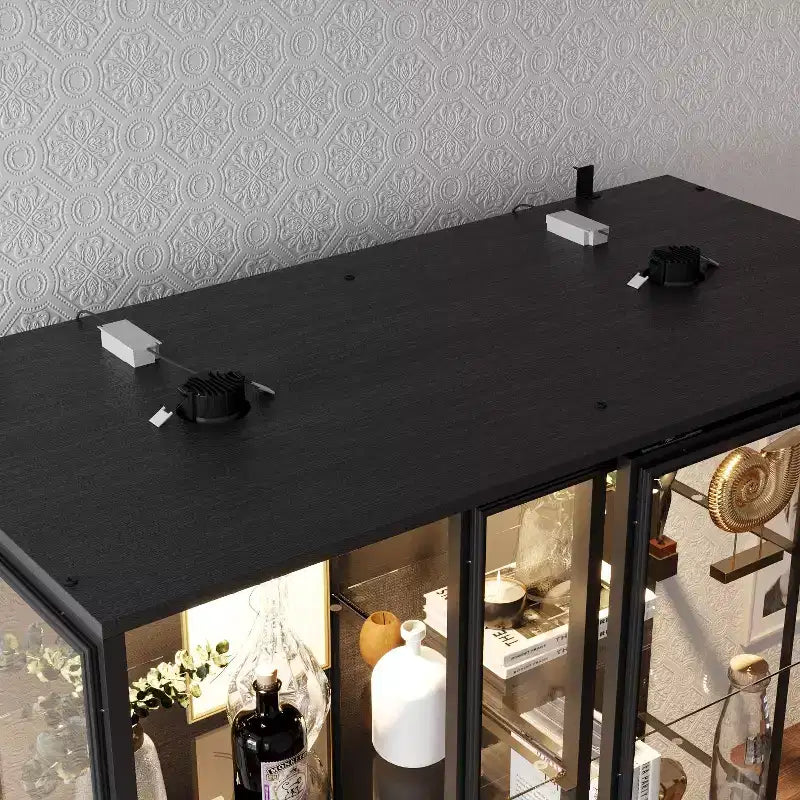 Vitrine en verre Famapy Oversize : 190 cm de haut, projecteurs intégrés + portes coulissantes en verre. Organiseur spacieux pour les objets de collection, les maquettes, les figurines.