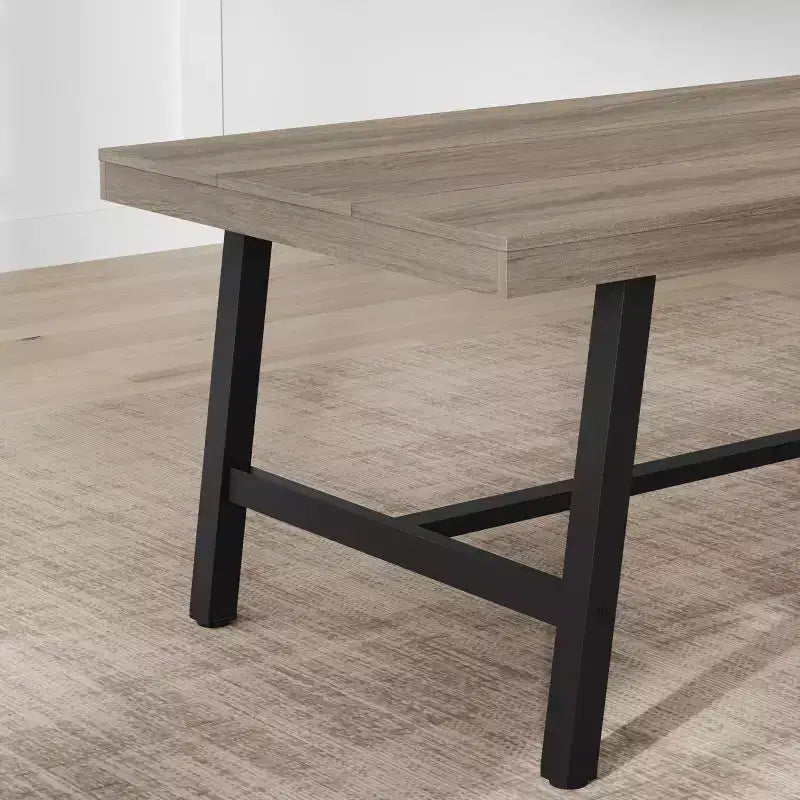 Table à manger industrielle rustique pour 4-6 personnes. Plateau rectangulaire de 160 cm avec pieds en métal robustes. Durable et facile à assembler. Cuisine.