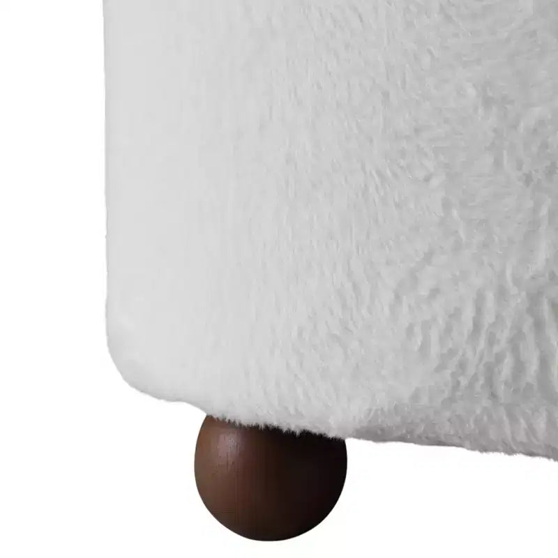 Ottoman décoratif en fausse fourrure capitonné avec pieds sphériques – Accessoire de décoration d'intérieur contemporain pour coiffeuse, chambre et repose-pieds – 15, ivoire