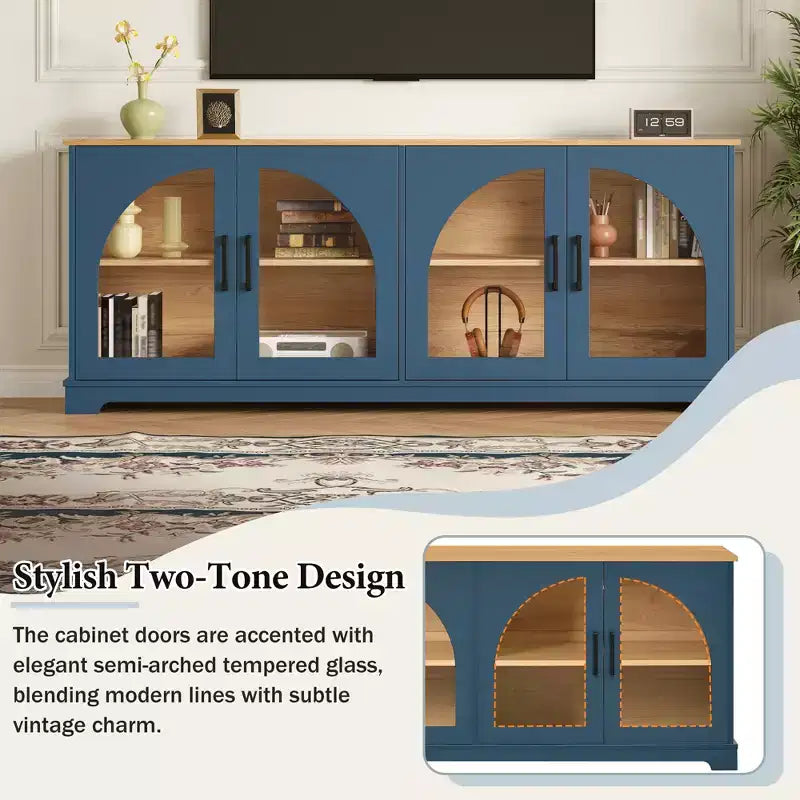 Meuble TV de ferme pour téléviseurs jusqu'à 70 pouces avec portes vitrées semi-cintrées, buffet console multimédia bicolore avec étagères réglables - ModernLuxe
