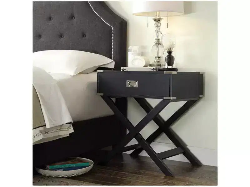 Table de chevet de campagne en bois Borden X-Base - iNSPIRE Q