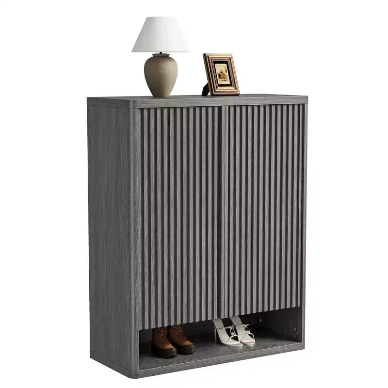 Meuble à chaussures moderne en bois de 80 cm avec étagères réglables, porte cannelée, grand organisateur de chaussures pour entrée, peut contenir 25-30 paires, pour couloir ou salon