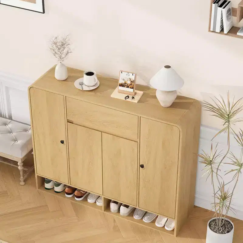 Meuble à chaussures de 120 cm avec étagères réglables, 4 portes, étagère inférieure, organiseur étroit autoportant, coin arrondi pour couloir et salon