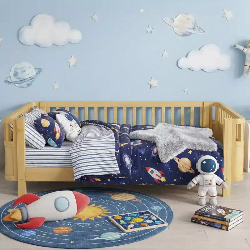 JVNOXK Lit plate-forme en bois pleine grandeur pour enfants, lit simple bas en bois avec barrières de sécurité pour filles et garçons, naturel