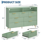 Commode à 7 tiroirs cannelés de 137 cm de large, commode moderne avec lumières LED et station de charge, poignées dorées, rangement à étagères ouvertes