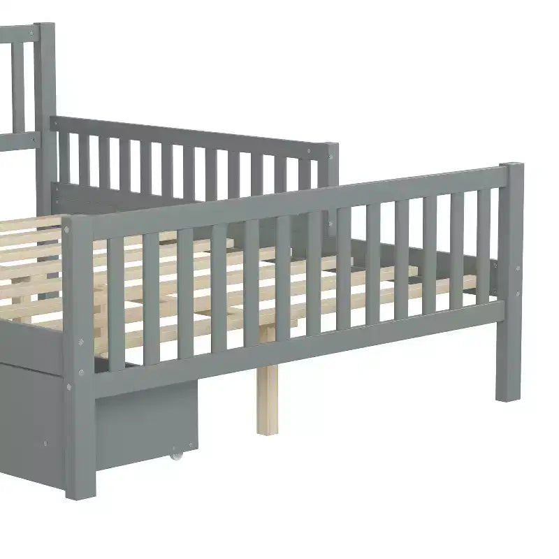 Lit plateforme entièrement en bois avec barrières de sécurité et 2 tiroirs de rangement, gris