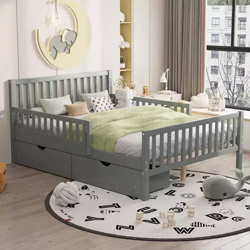 Lit plateforme entièrement en bois avec barrières de sécurité et 2 tiroirs de rangement, gris
