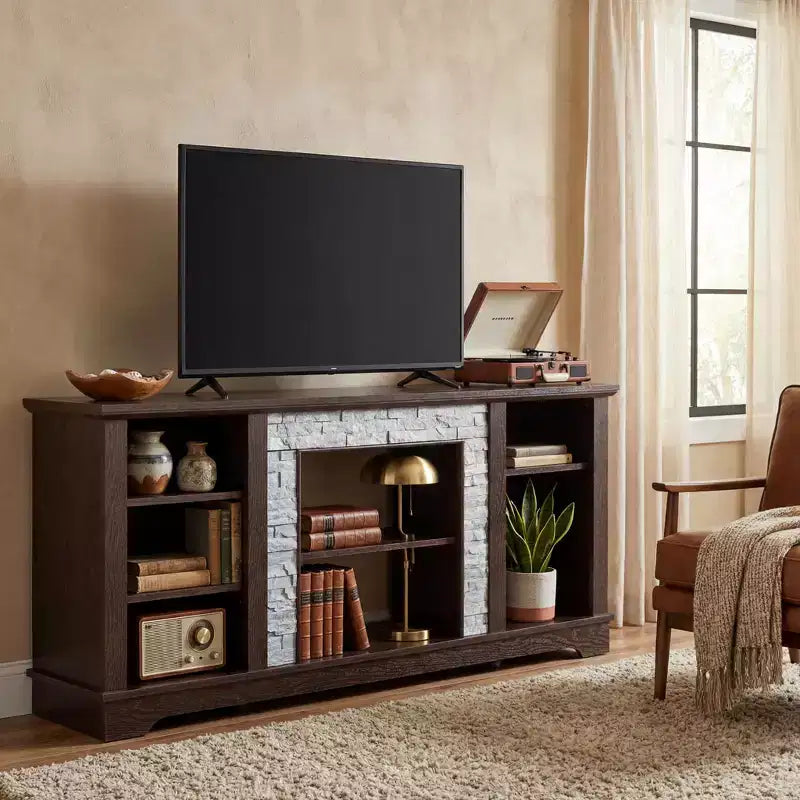 Meuble TV JVNOXK avec contour en fausse pierre empilée, console de divertissement moderne avec espace de rangement ouvert, couleur cerisier