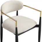 Chaise de salle à manger capitonnée en tissu performant crème Riccio de Meridian Furniture avec accoudoirs, lot de 2