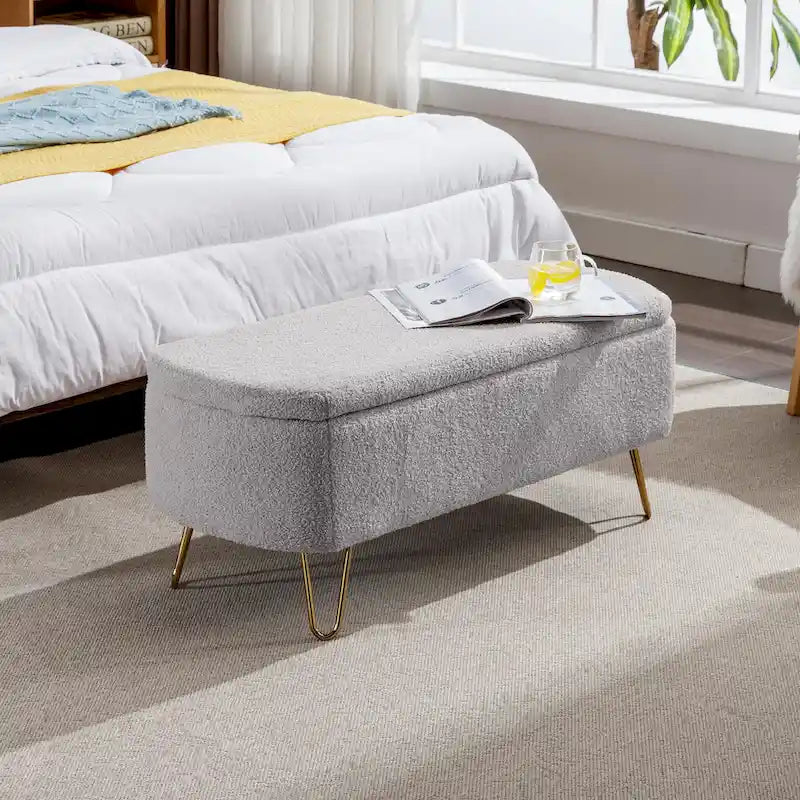 Banc de rangement ottoman ovale avec pieds dorés par - 39.37L x 15.75l x 15.50H