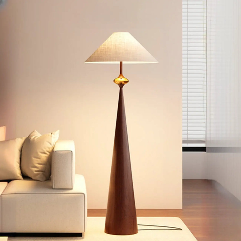 Lampadaire contemporain en métal conique avec abat-jour en tissu