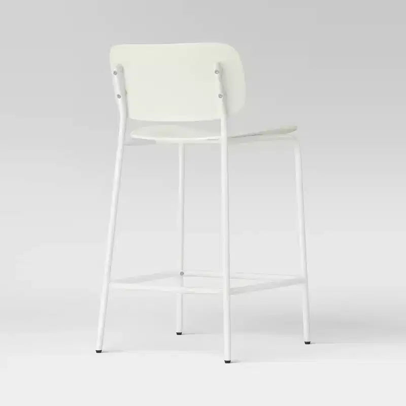 Lot de 2 tabourets de bar en plastique moulé de 61 cm avec base en métal, hauteur comptoir, blancs - Room Essentials™