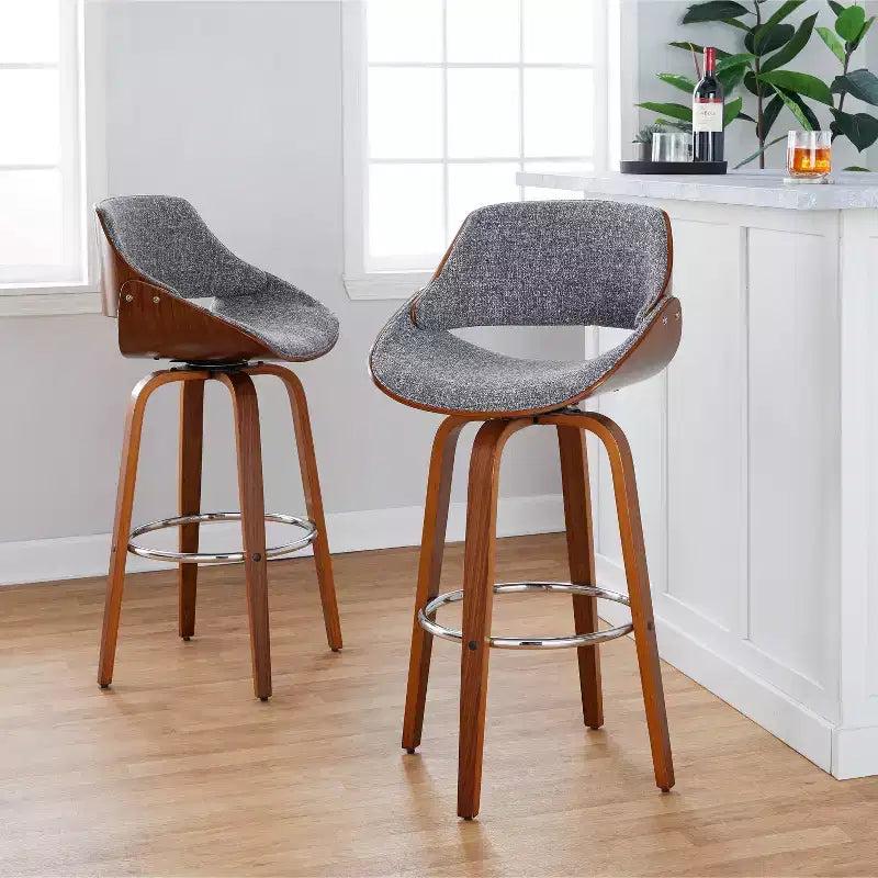 LumiSource Lot de 2 tabourets de bar Fabrizzi Noyer/Chrome/Gris : Design moderne du milieu du siècle, hauteur fixe de 73,6 cm, pivotant, repose-pieds