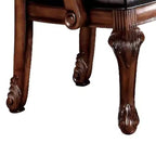 Chaise de salle à manger 28" Chateau De Ville en similicuir noir et finition cerisier - Acme Furniture : pieds Queen Anne, sculptures coquilles