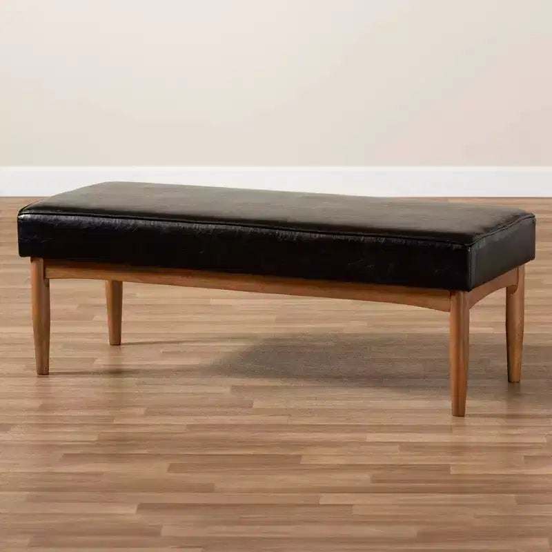 Banc de salle à manger Arvid en similicuir et bois, brun foncé/noyer – Baxton Studio