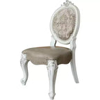 Chaises de salle à manger Versailles 21" et finition blanc cassé - Acme Furniture : style traditionnel, clous décoratifs, dossier capitonné