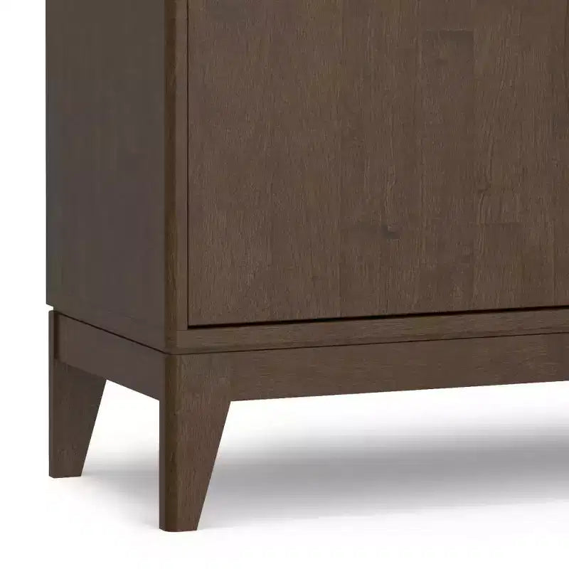 Buffet/Armoire de rangement 3 portes WyndenHall Pearson en noyer brun