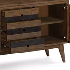 Buffet Wright rustique brun vieilli - Wyndenhall : Milieu de siècle moderne, étagères réglables, bois d'acacia