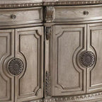 Buffet de service Northville 173 cm en marbre avec rangement, argent antique - Acme Furniture : Aucun assemblage requis, motifs en volutes