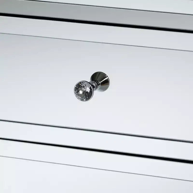 Lina Table de Chevet à 3 Tiroirs Effet Miroir Argent - BaxtonStudio : Style Contemporain, Construction en MDF, Aucun Assemblage Requis