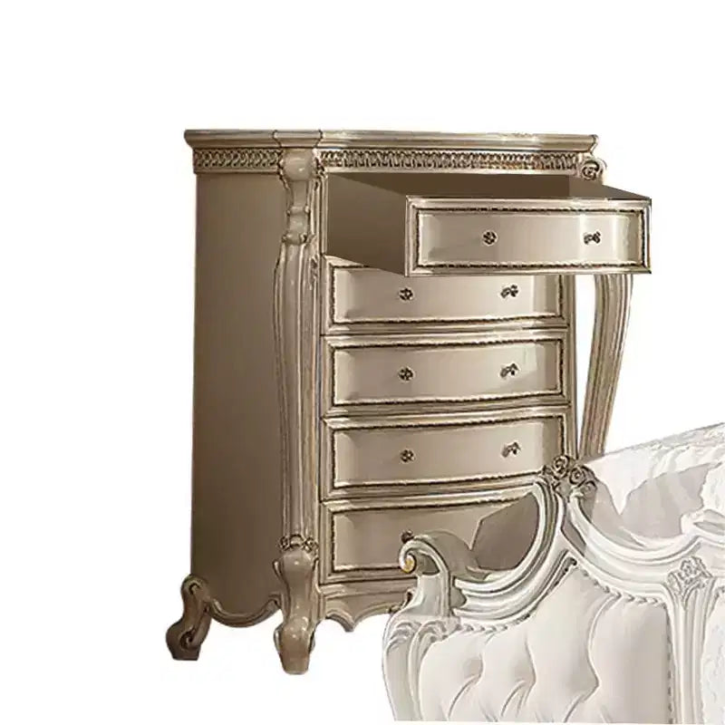 Commode Picardy 46 po Perle antique - Acme Furniture : style européen, 5 tiroirs, aucun assemblage requis