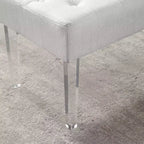 Banc rembourré en lin touffeté Ella Glam 89 cm avec pieds en acrylique argentés - Linon : Pouf moelleux, Siège de chambre à coucher