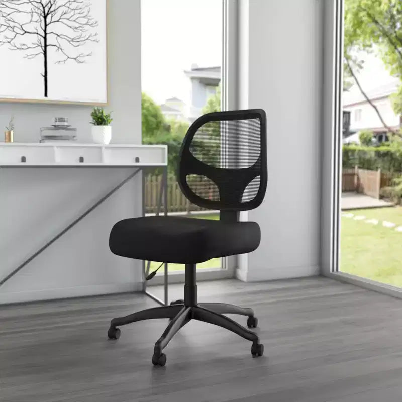 Chaise de bureau en maille de qualité commerciale noire – Boss Office Products : Vérin pneumatique, support lombaire, capacité de 125 kg