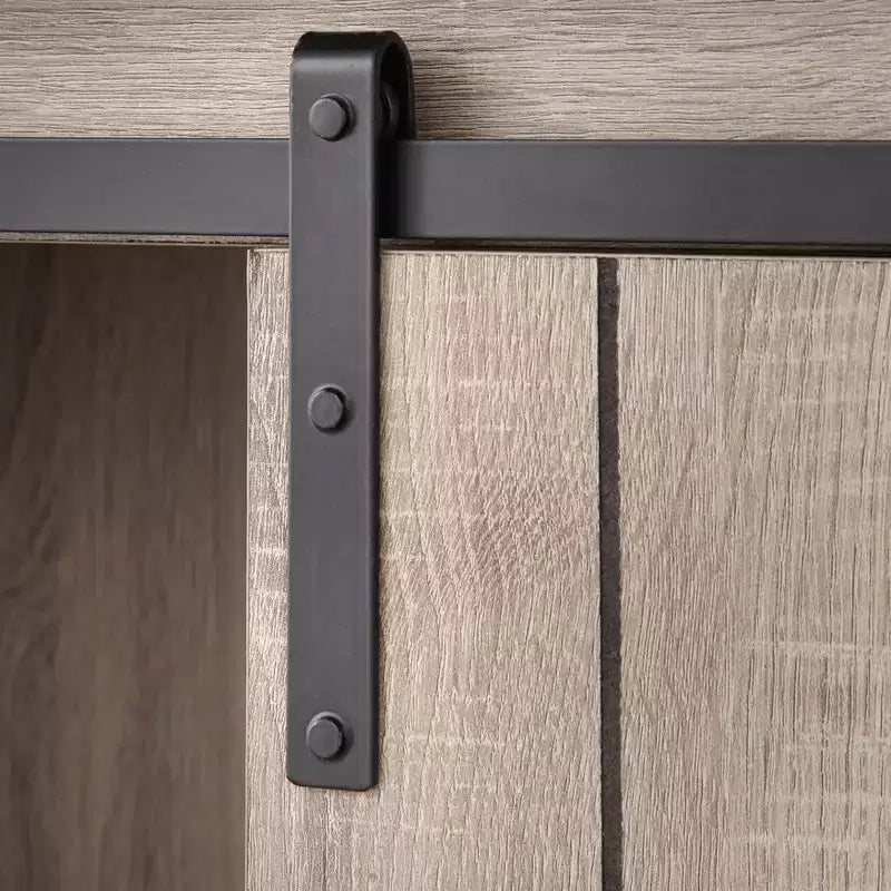 Bibliothèque Buylateral Glasbern 71 po de haut de style rustique avec porte de grange, gris patiné