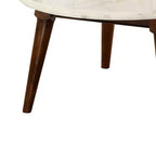 Table basse Gasha 36" – Dessus en marbre blanc et noyer – Acme Furniture : Moderne du milieu du siècle, ronde, pieds en bois, montage sans outils